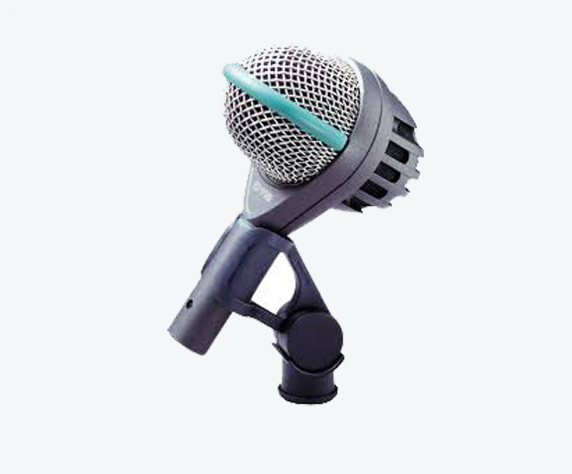 AKG D112